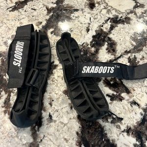 SKABOOTS Walking Skate Guard Size Small
